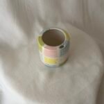 كوب مربعات ألوان فاتحة