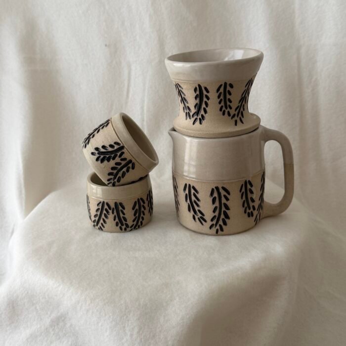 ⁦نقش اسود طقم v60⁩ - الصورة ⁦1⁩